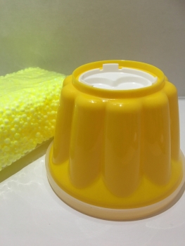 MODELLIERKNETE mit Gugelhupfform