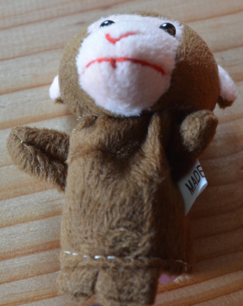 FINGERPUPPEN 12 Stück (ohne Kegelfiguren)