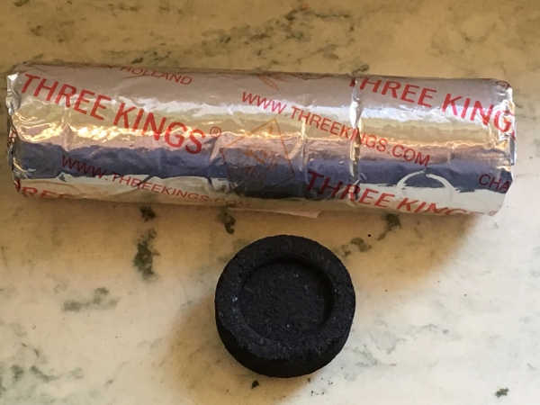 RÄUCHERKOHLE KLEIN (ROLLE)