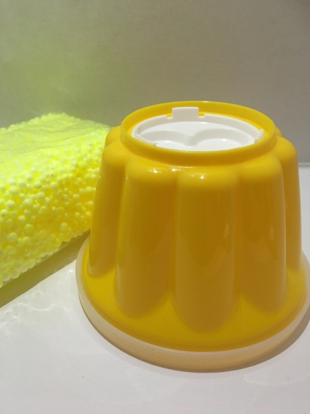 MODELLIERKNETE mit Gugelhupfform